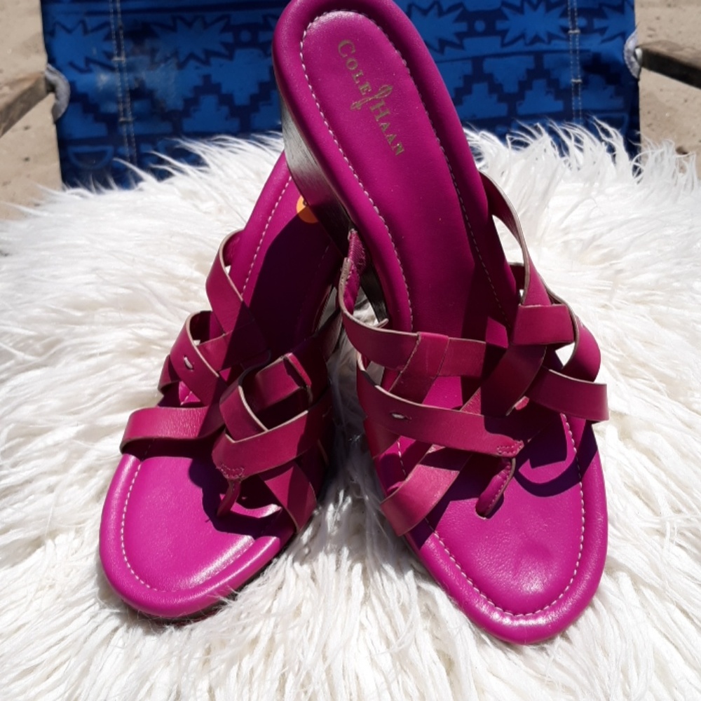 COLE HAAN LEATHER SANDAL WEDGES